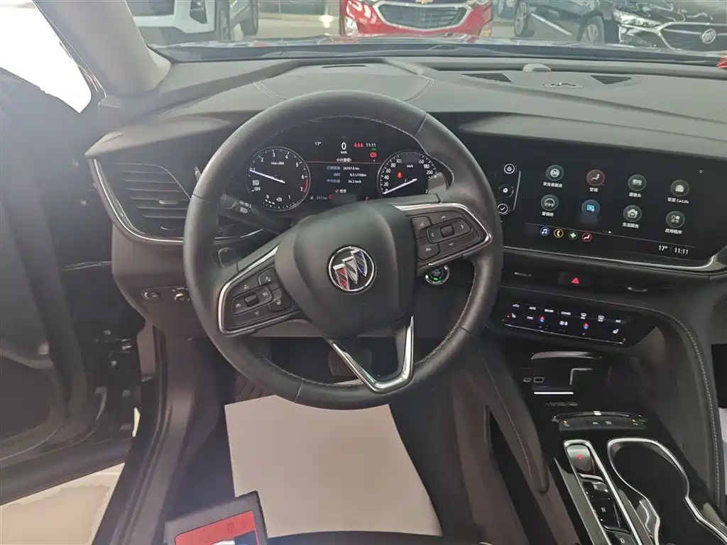 Buick Envision Plus 2023 — фото 11