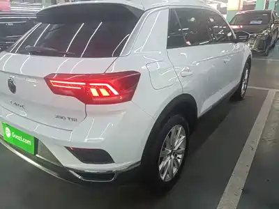 Volkswagen T-Roc 2021