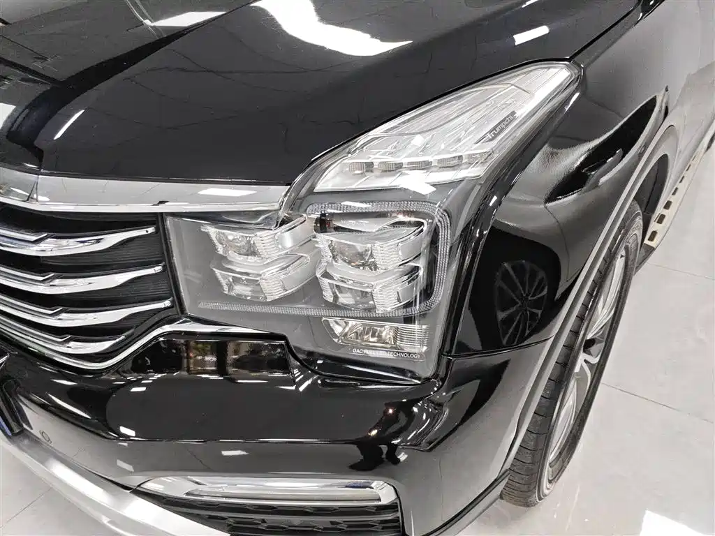 GAC Motor Trumpchi GS8 2017 — фото 24