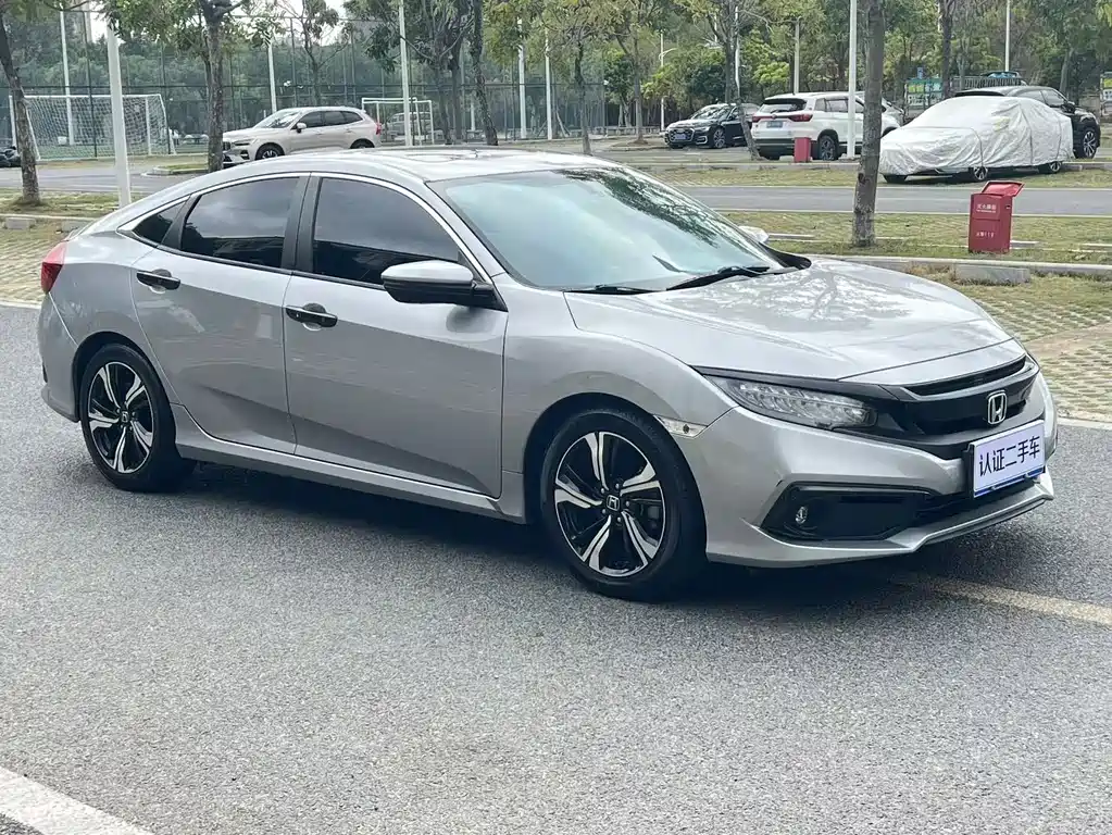 Honda Civic 2019 — фото 3