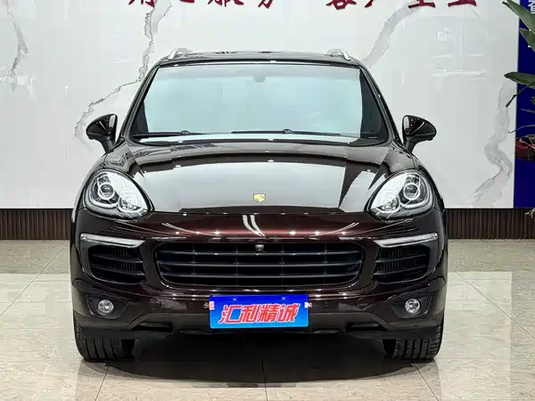 Porsche Cayenne 2016