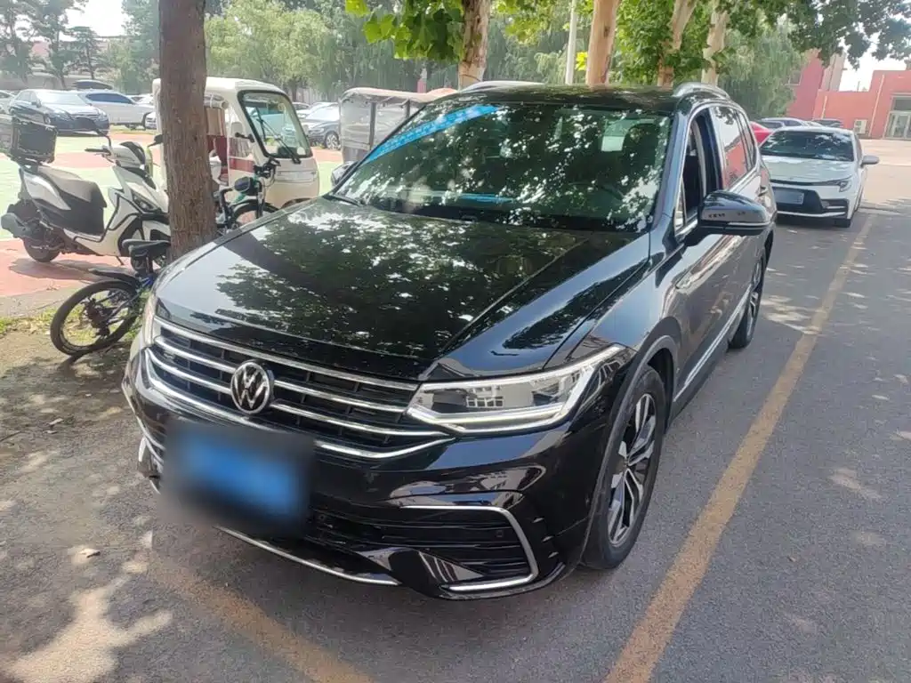 Volkswagen Tiguan L 2022