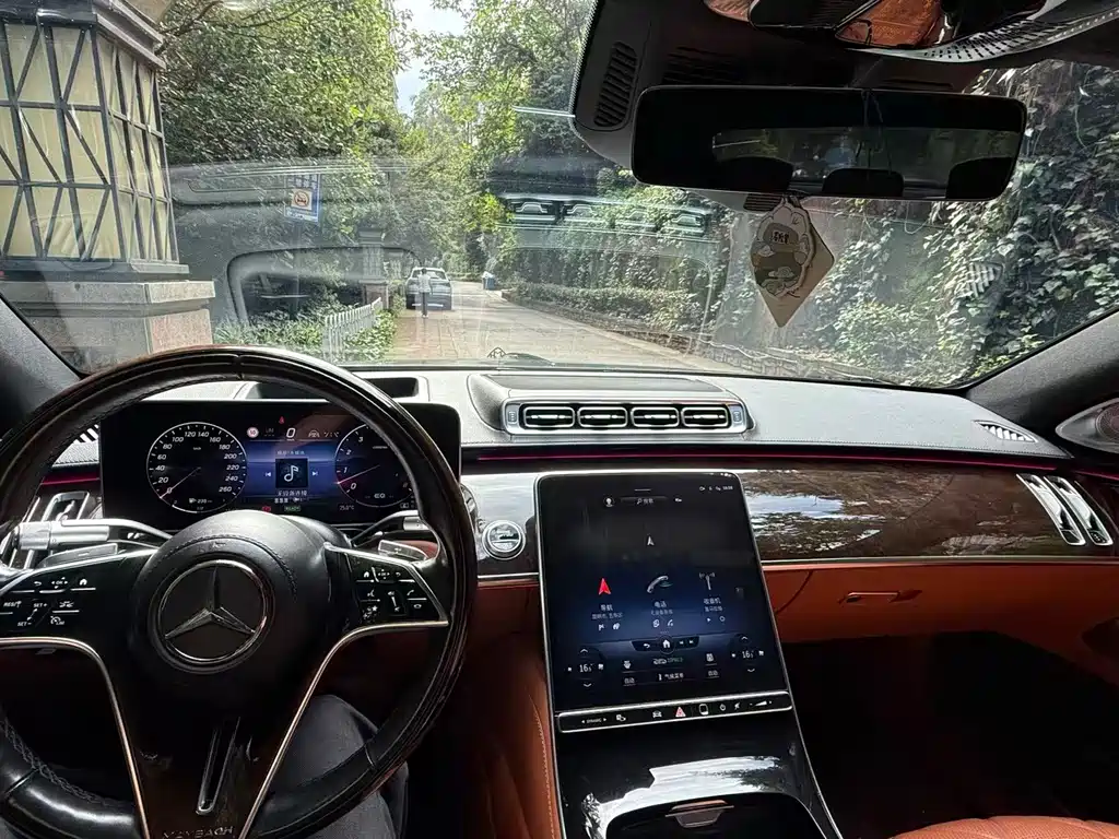 Mercedes-Benz Maybach S-Class 2021 — фото 3