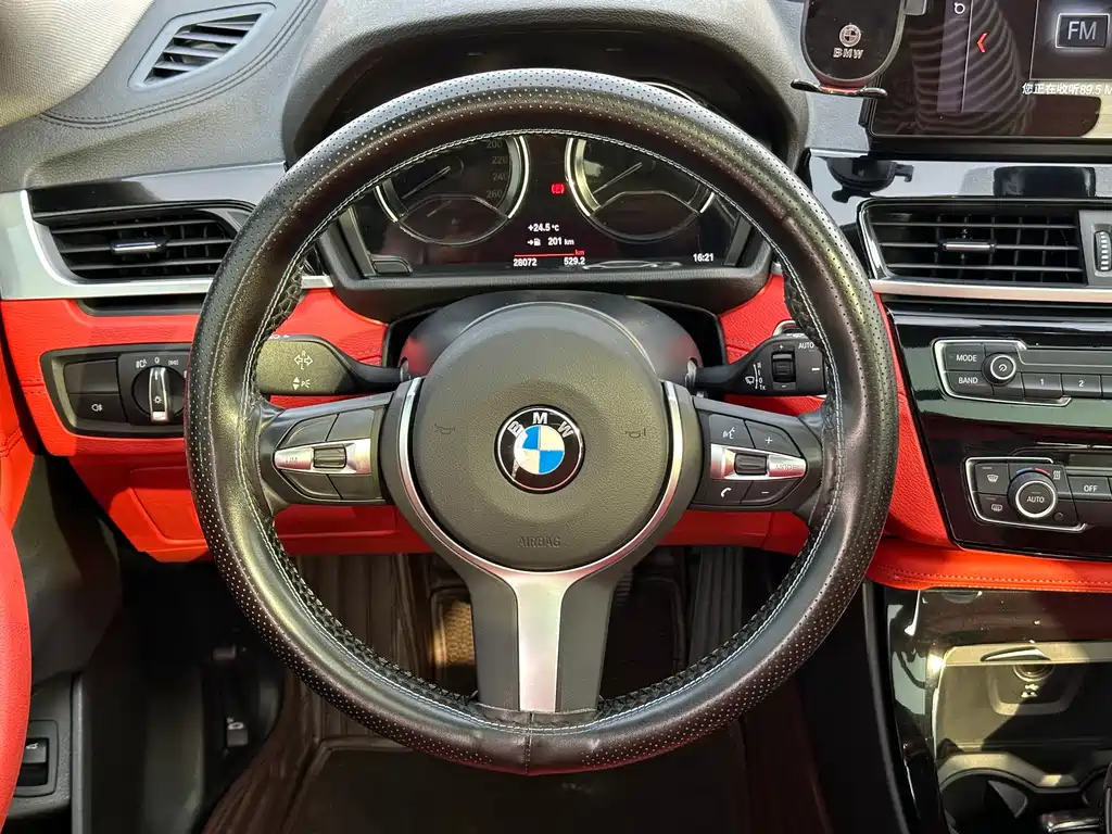 BMW X2 2021 — фото 10