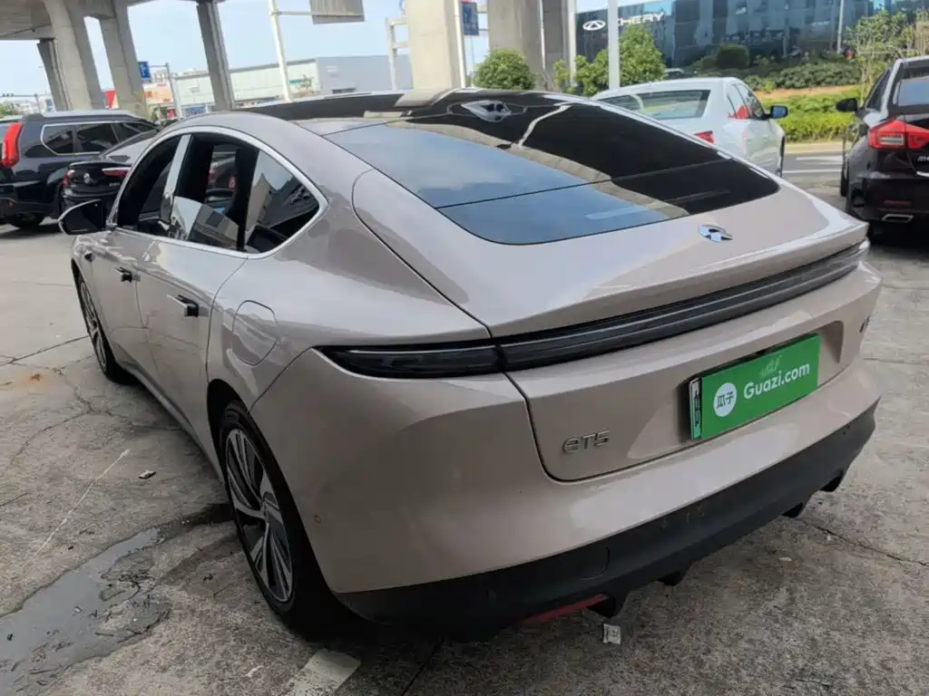 NIO ET5 2024