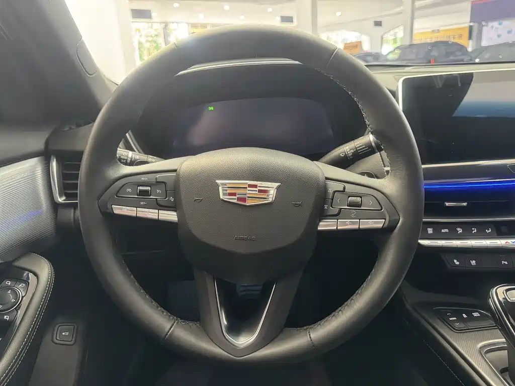Cadillac CT5 2023 — фото 14