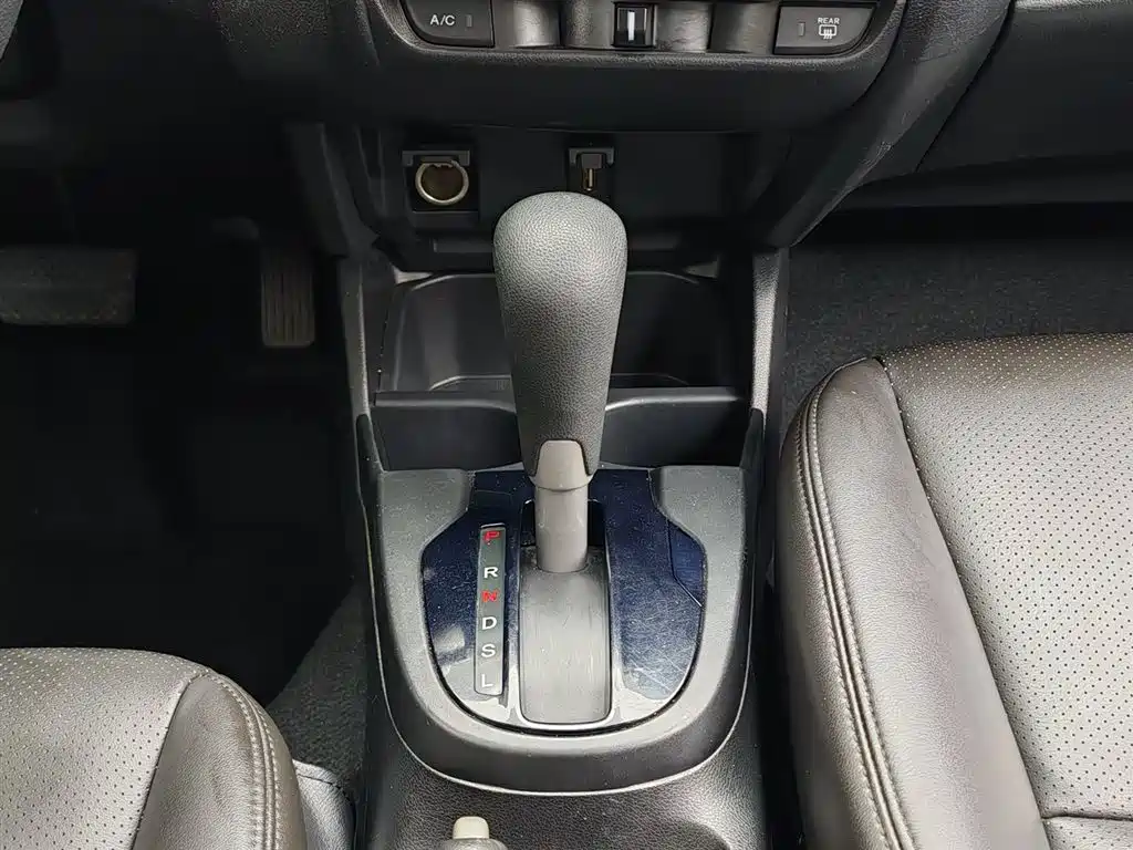 Honda Fit 2018 — фото 13