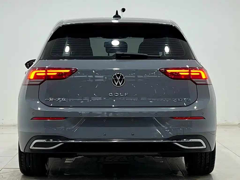 Volkswagen Golf 2022