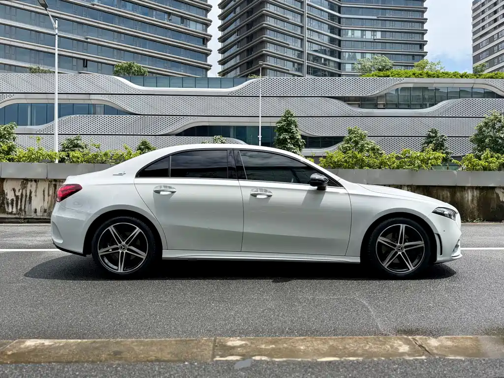 Mercedes-Benz A-Class 2019