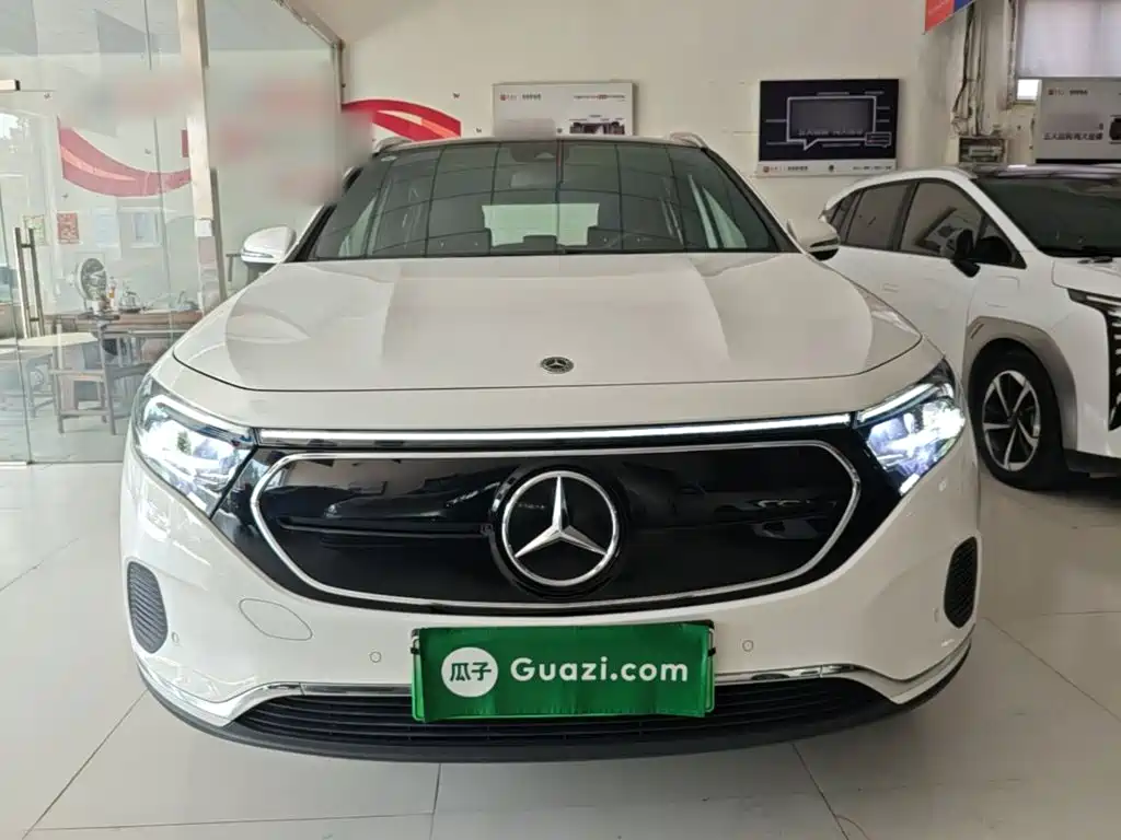 Mercedes-Benz EQA 2023
