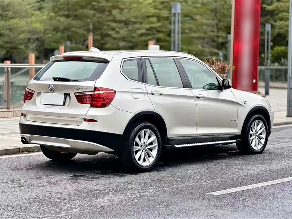 BMW X3 2014 — фото 23
