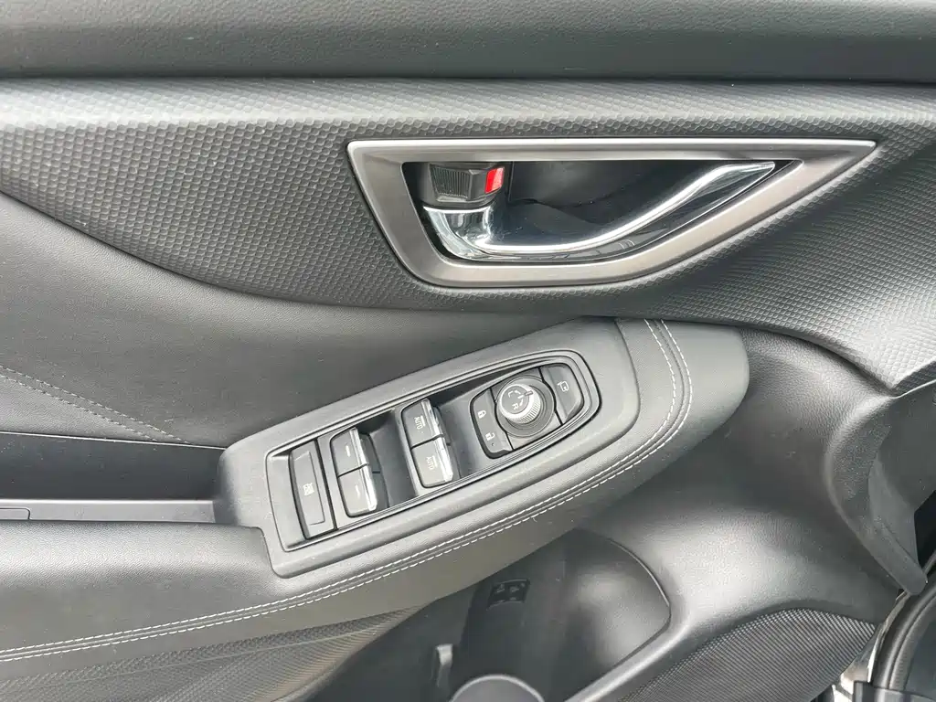 Subaru Forester 2019 — фото 13