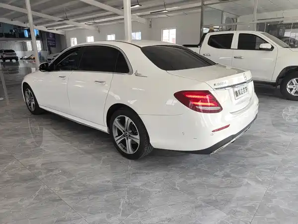 Mercedes-Benz E-Class 2018