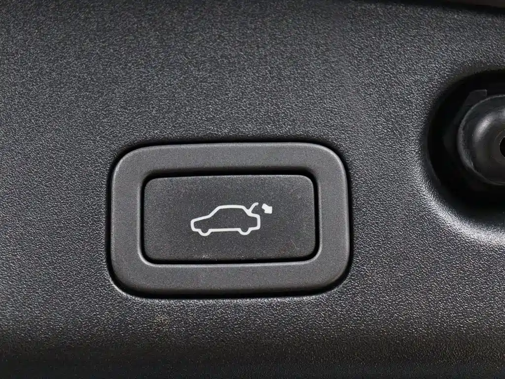 Jaguar XJ 2014 — фото 13
