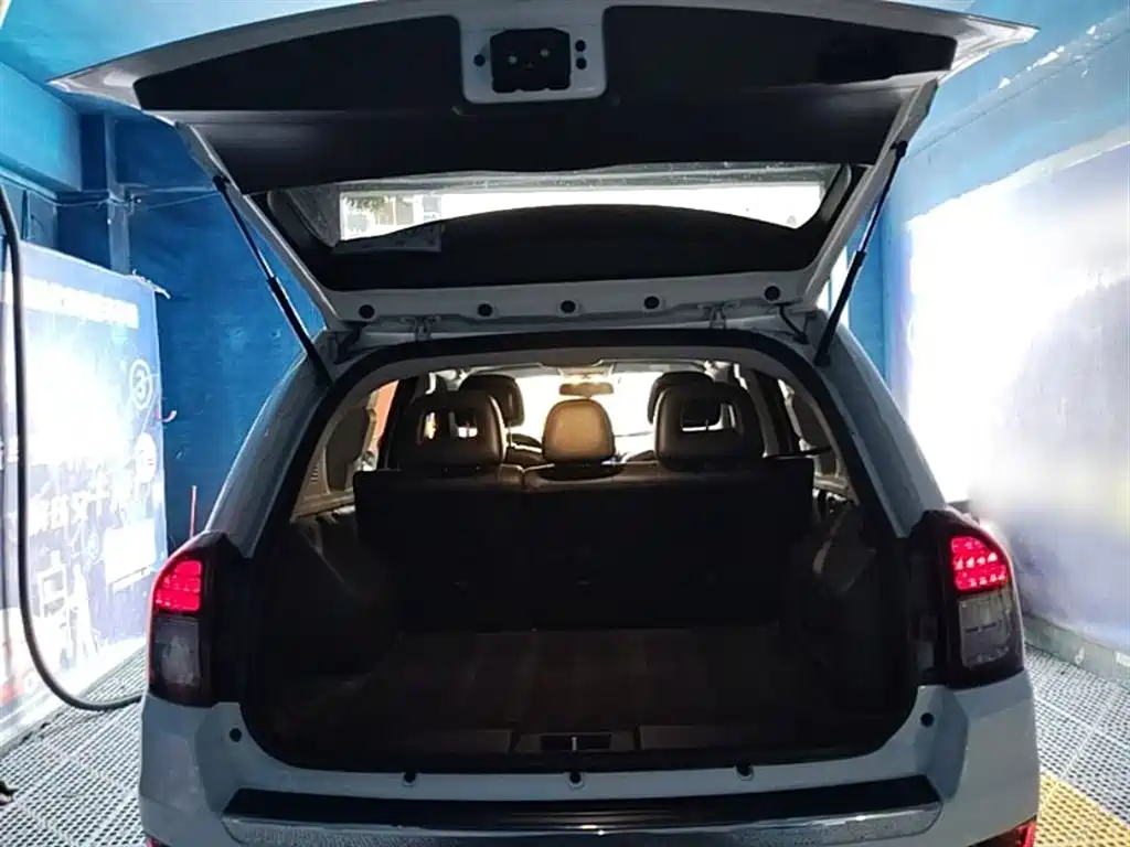 Jeep Compass 2014 — фото 19