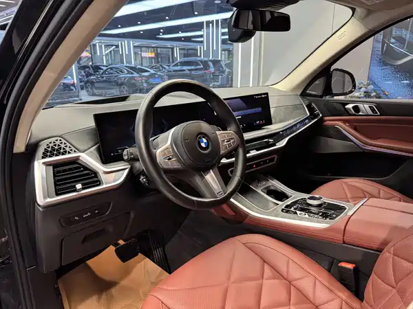 BMW X5 2024