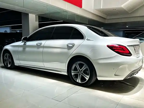 Mercedes-Benz C-Class 2020