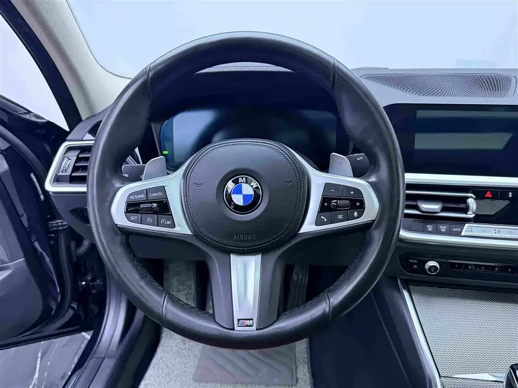 BMW 3 Series 2021 — фото 15
