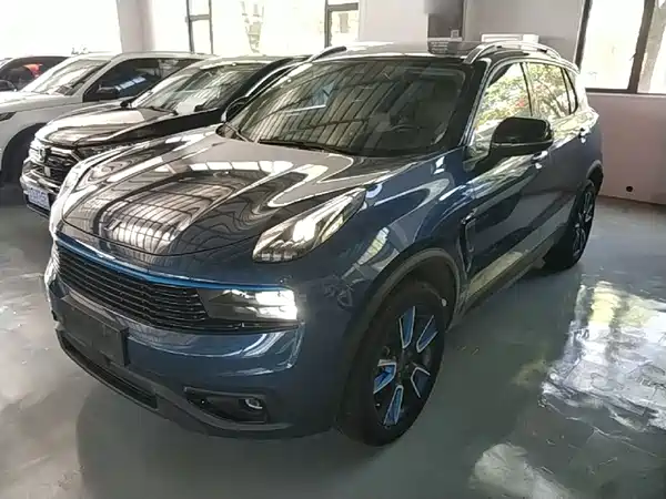 Lynk & Co 01 2018
