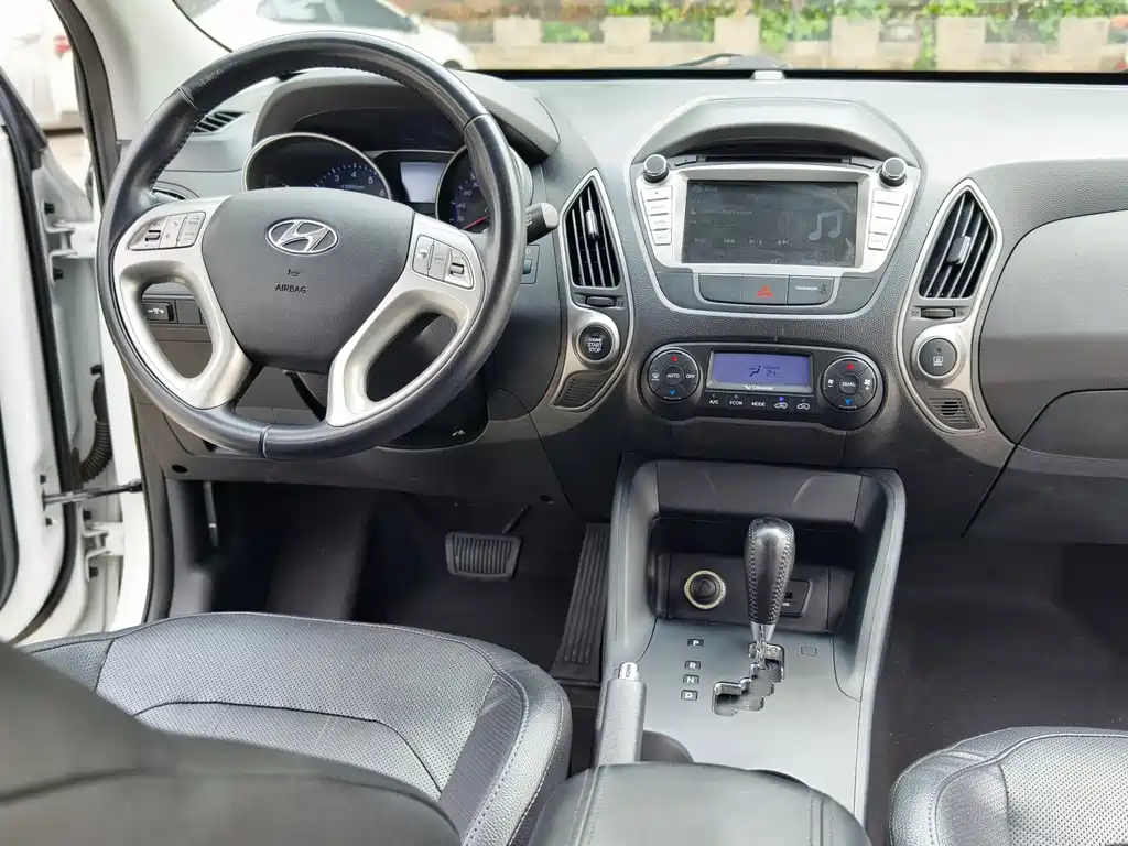 Hyundai ix35 2016 — фото 20