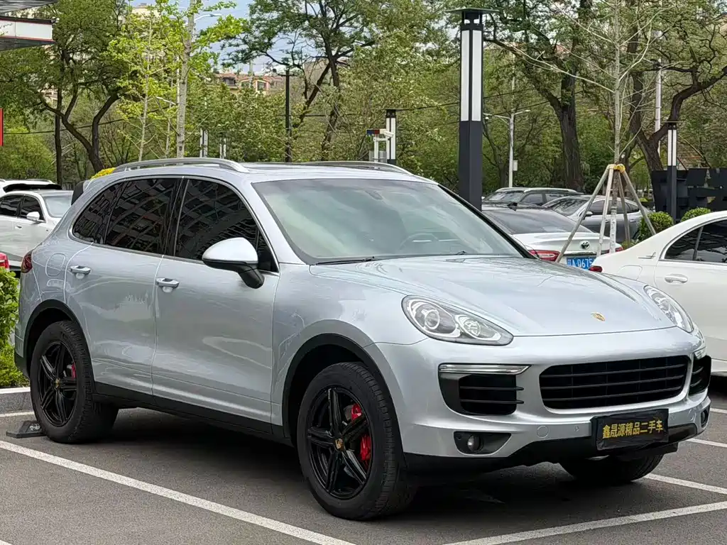 Porsche Cayenne 2015 — фото 3