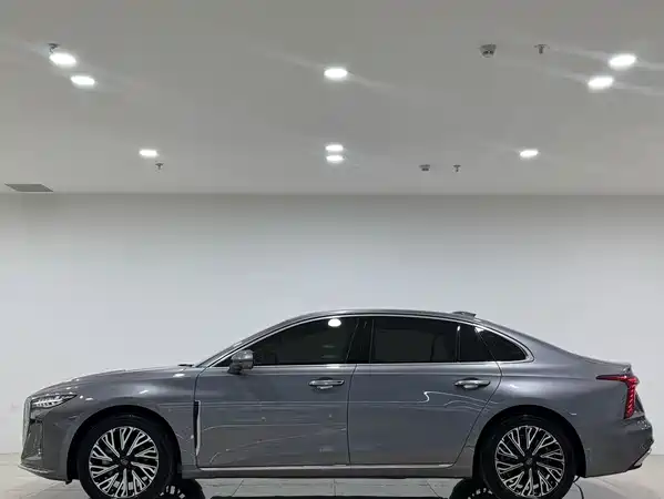 Hongqi H5 2023