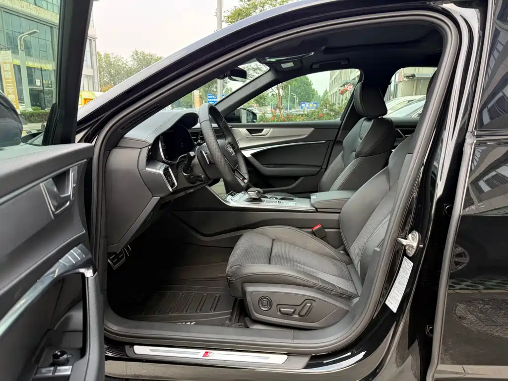 Audi A6 2023