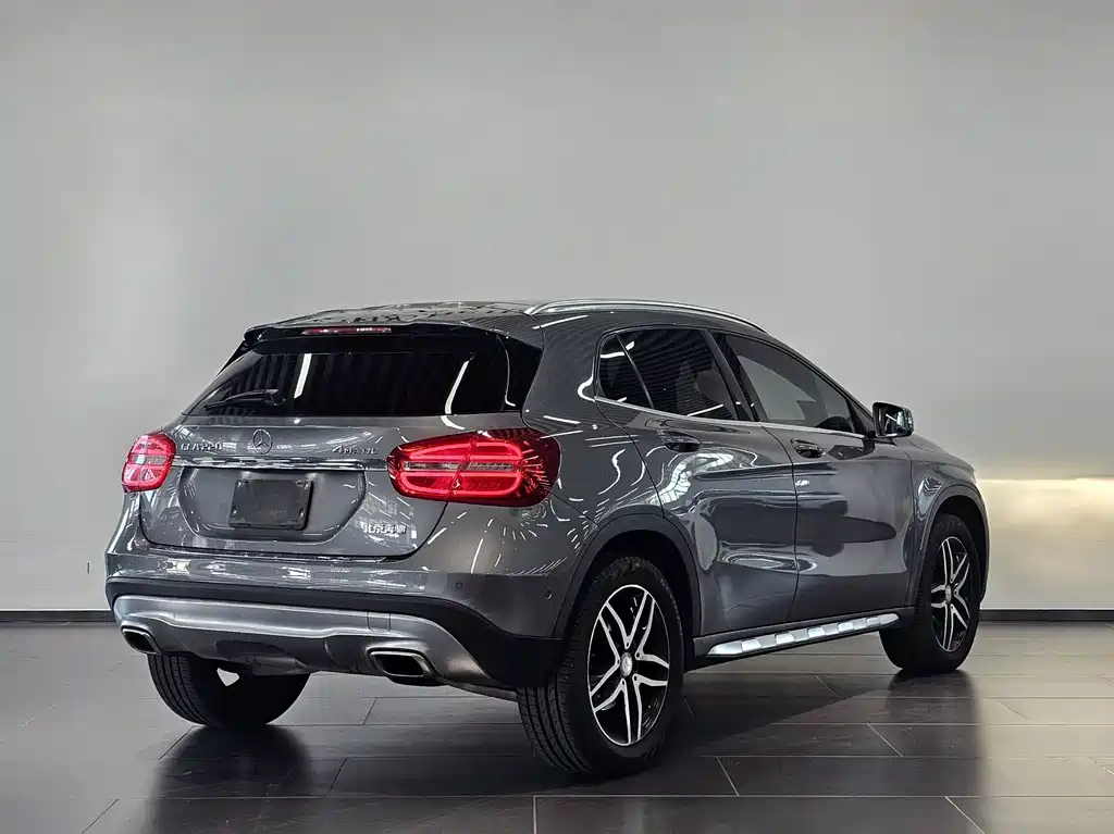 Mercedes-Benz GLA 2015 — фото 3