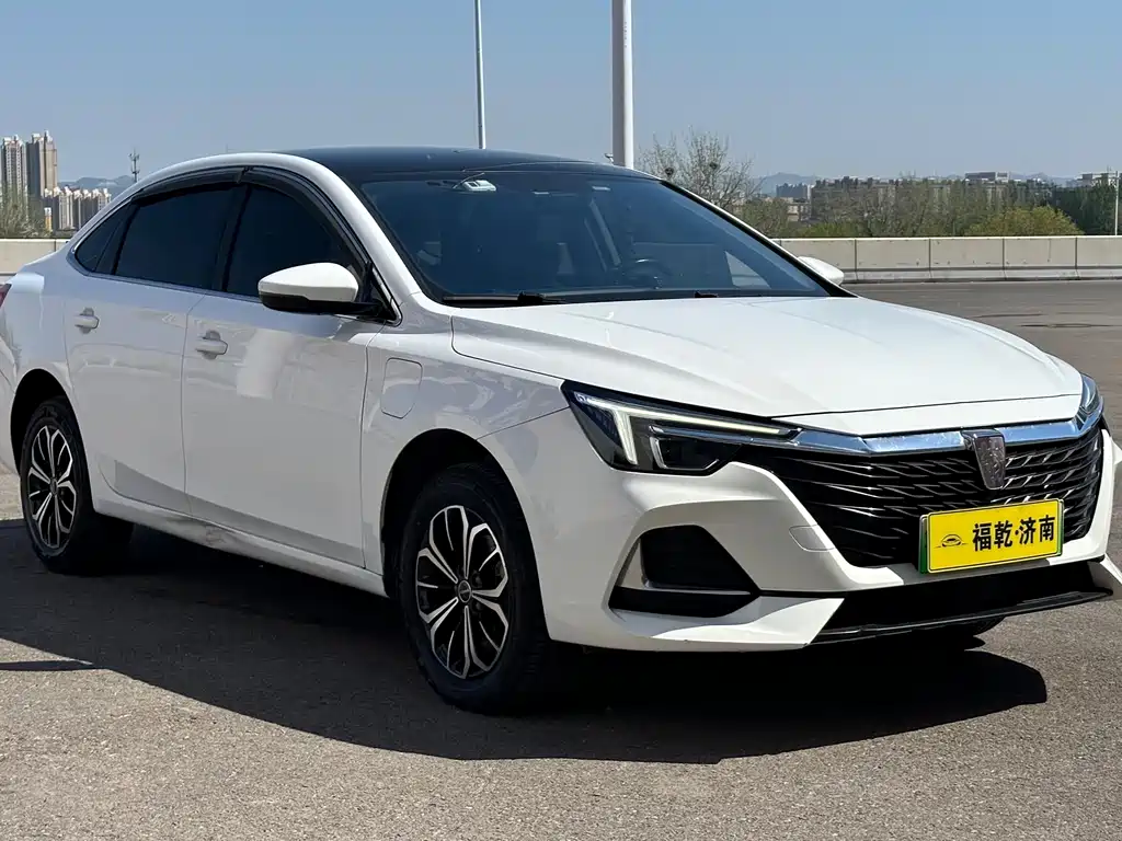 Roewe i6 MAX New Energy 2022 — фото 3