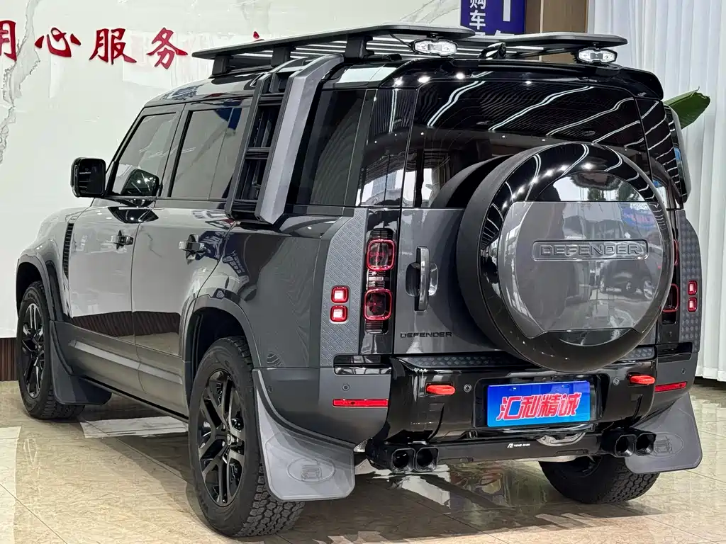 Land Rover Defender 2025 — фото 21