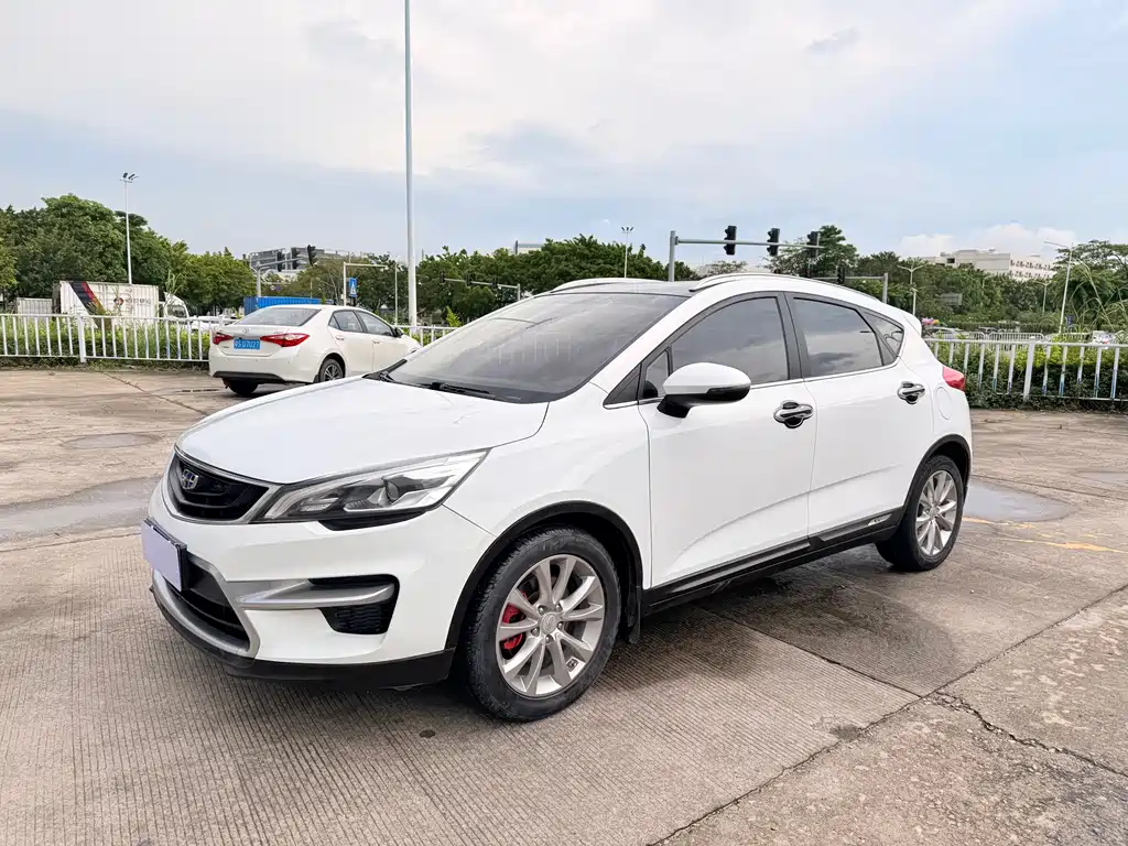 Geely Emgrand GS 2017
