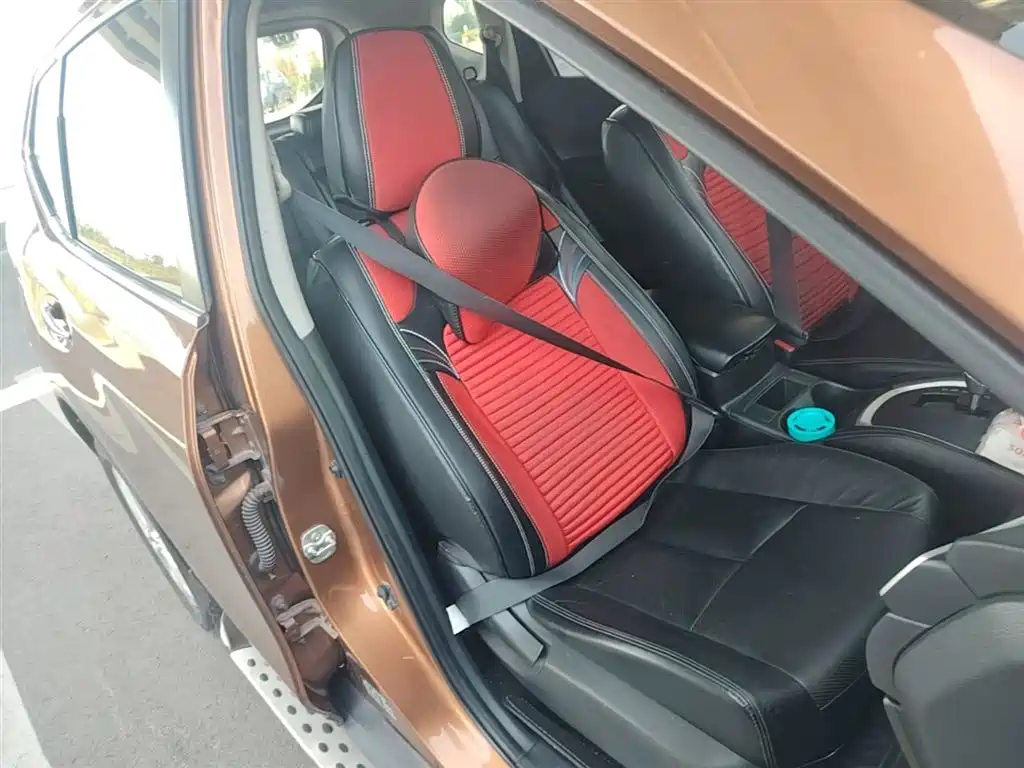 Nissan X-Trail 2015 — фото 25