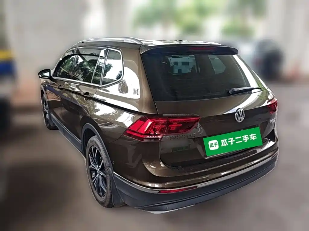 Volkswagen Tiguan L 2017 — фото 7