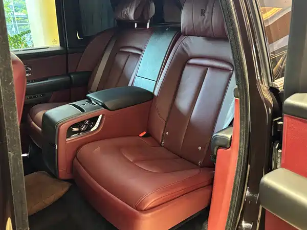 Rolls-Royce Cullinan 2018