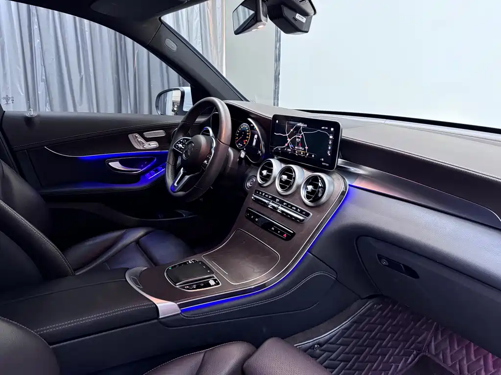 Mercedes-Benz GLC 2021 — фото 7