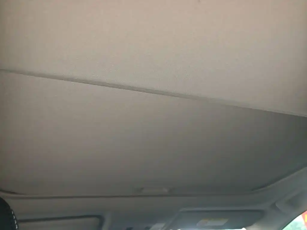 Toyota RAV4 2019 — фото 18