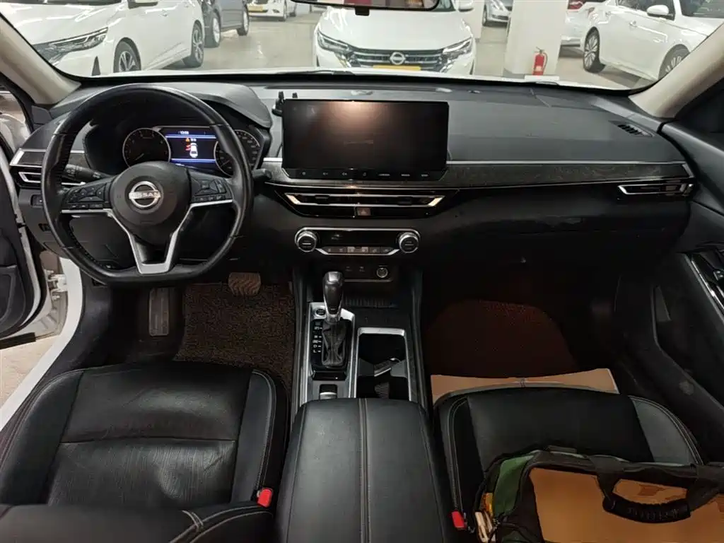 Nissan Teana 2024 — фото 10