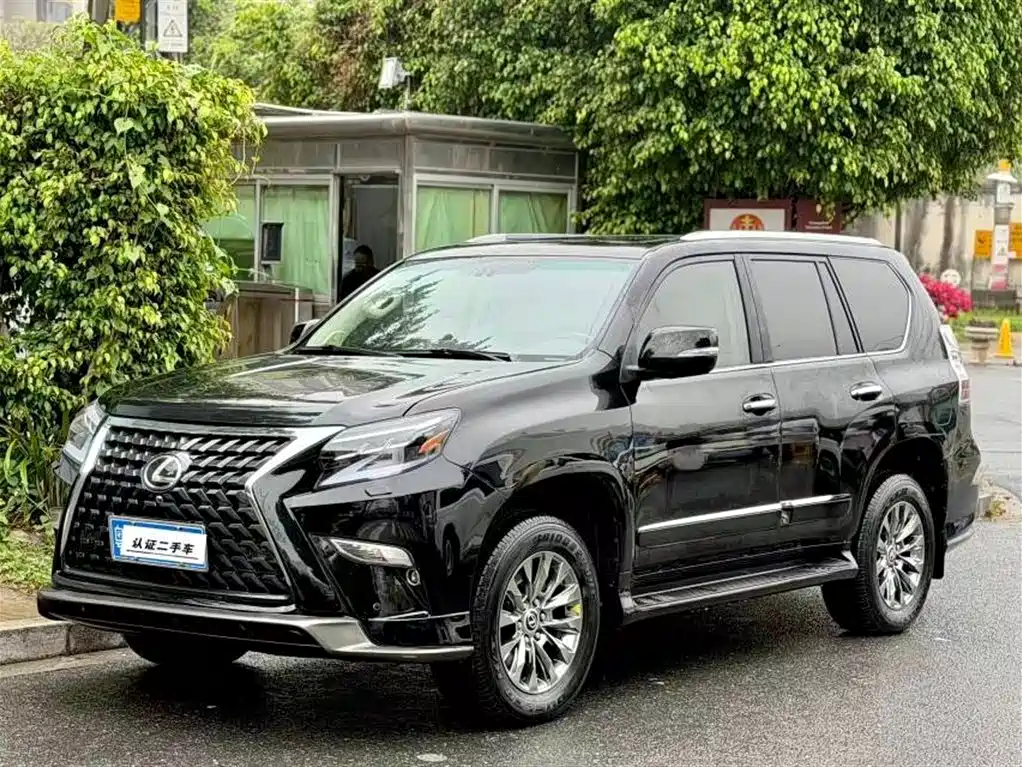 Lexus GX 2011