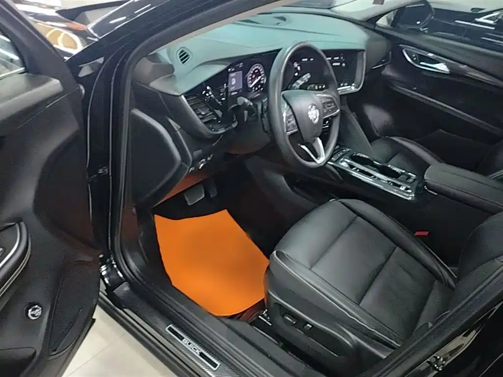 Buick Envision Plus 2023 — фото 16