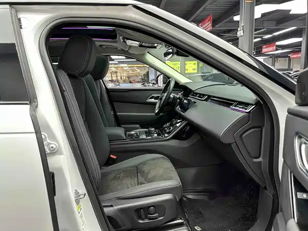 Land Rover Range Rover Velar 2020
