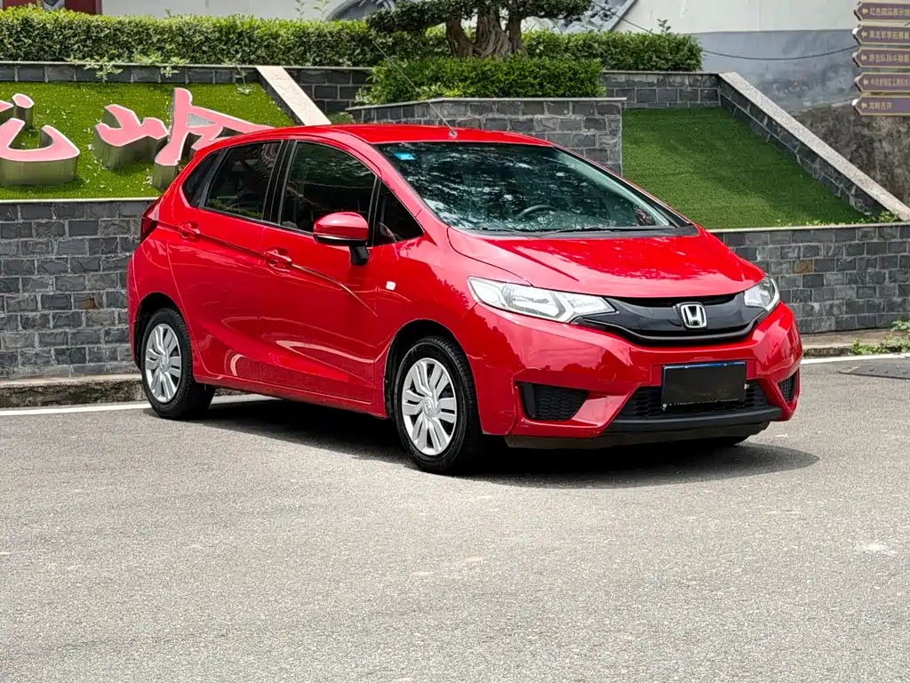 Honda Fit 2016 — фото 3