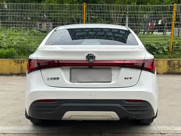 MG GT 2017