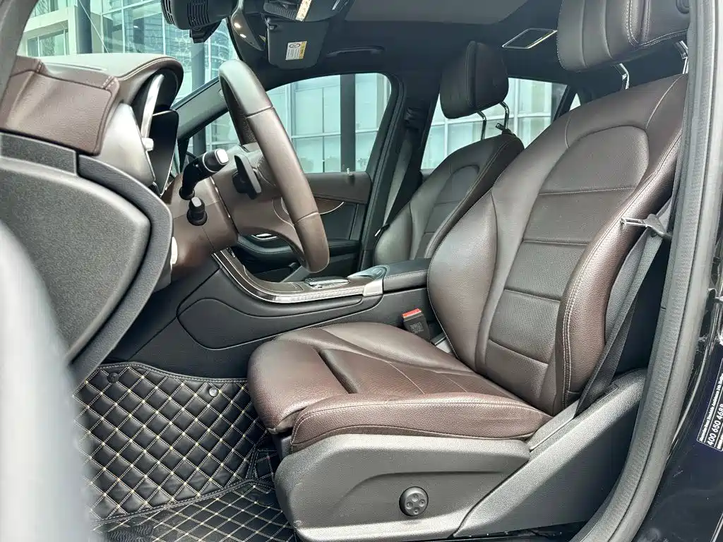 Mercedes-Benz GLC 2022