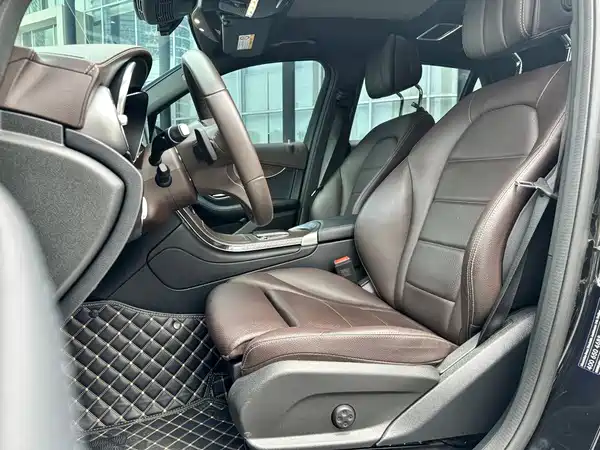 Mercedes-Benz GLC 2022
