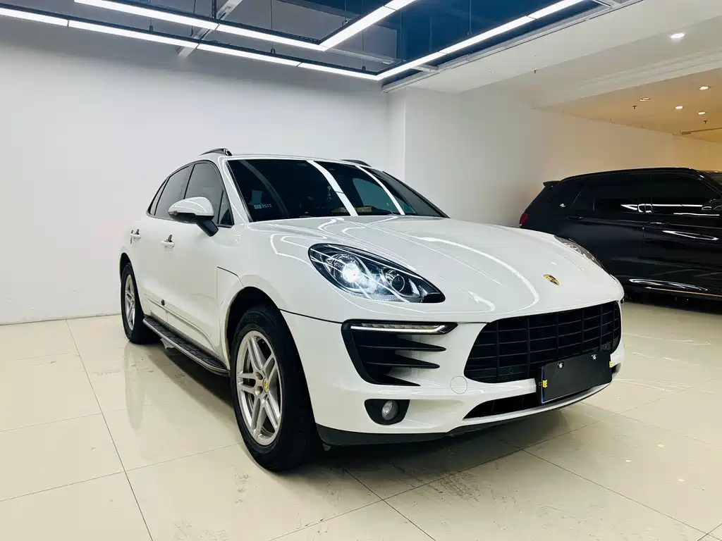 Porsche Macan 2017 — фото 3