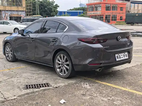 Mazda 3 Axela 2020