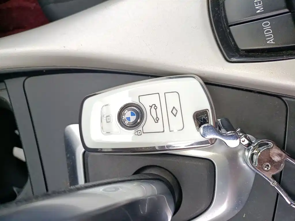 BMW 1 Series 2015 — фото 9