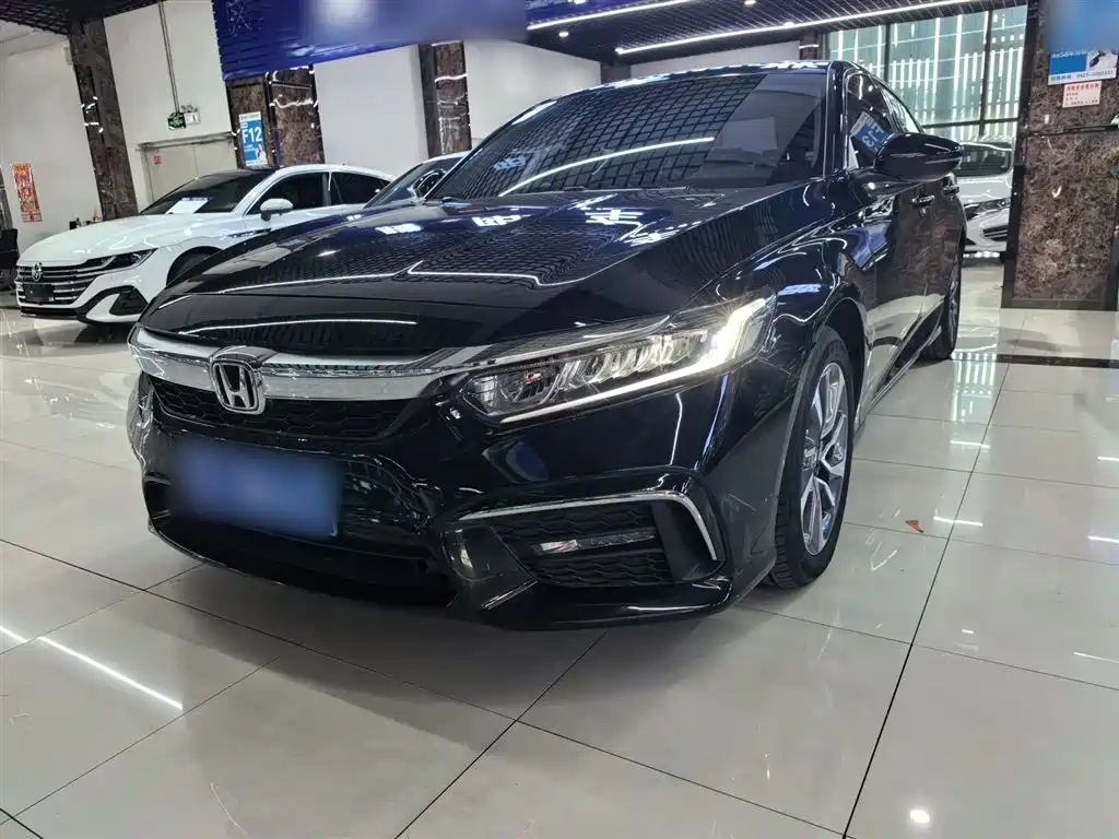 Honda Inspire 2021 — фото 2