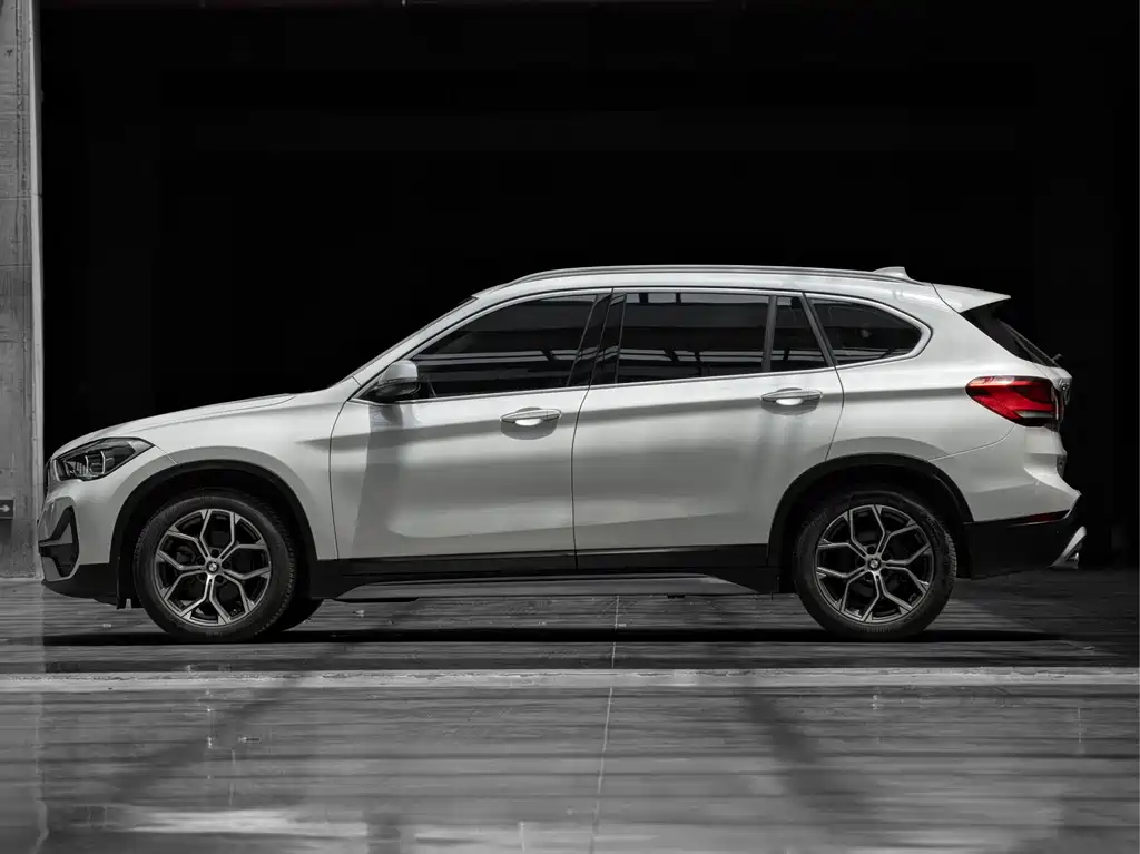 BMW X1 2023 — фото 7