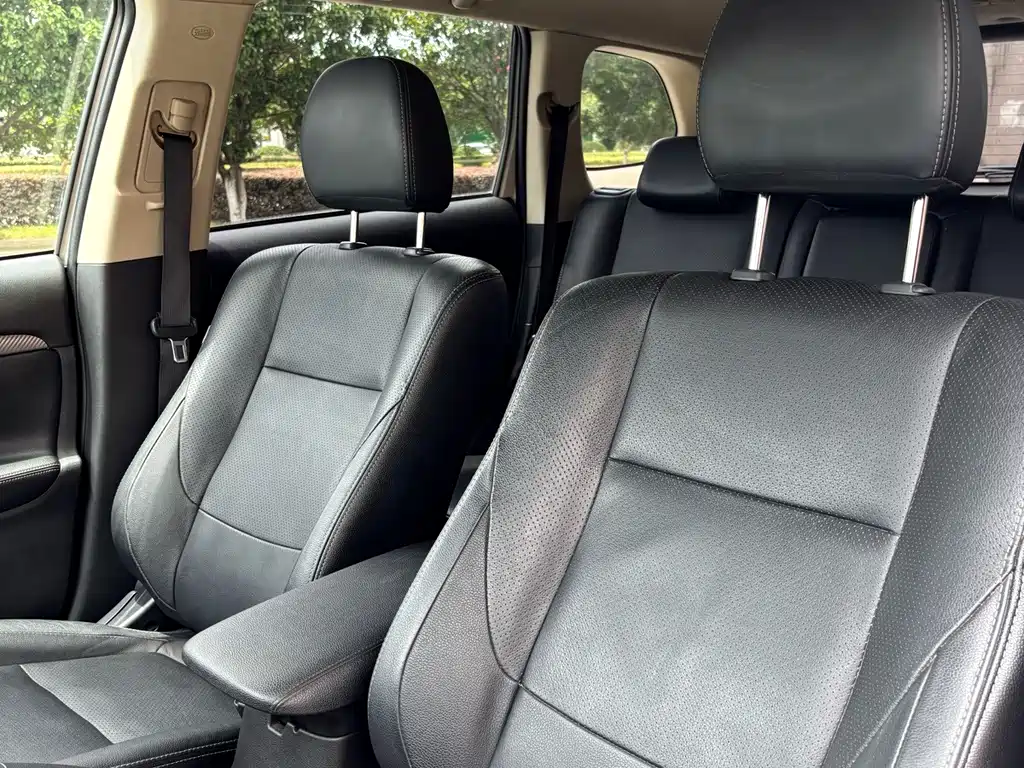 Mitsubishi Outlander 2015 — фото 11